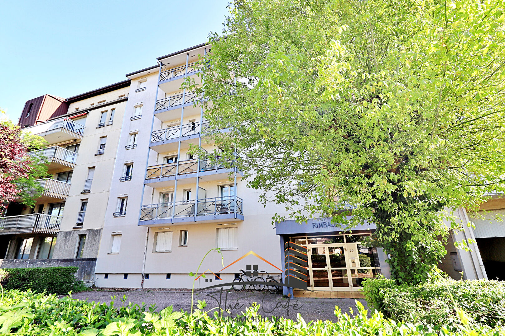 LONGEVILLE LES METZ : APPARTEMENT F2 AVEC BALCON ET PARKINGS
