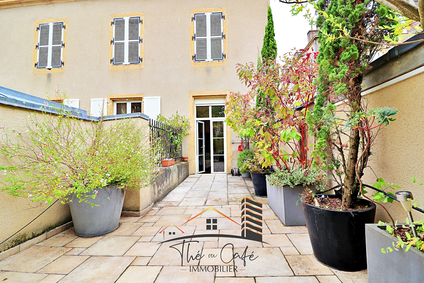 METZ HYPER CENTRE : SUBLIME APPARTEMENT BOURGEOIS DE 238 M2