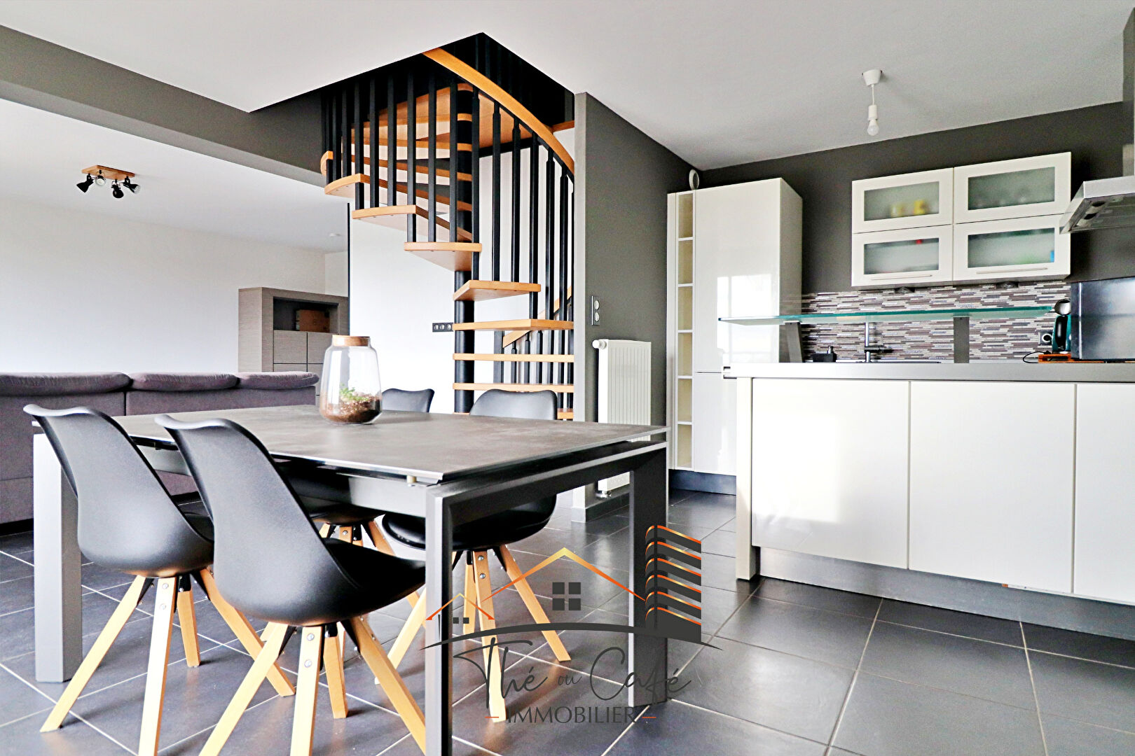 CATTENOM HUSANGE : TRES BEAU DUPLEX F4 AVEC TERRASSE ET GARAGE