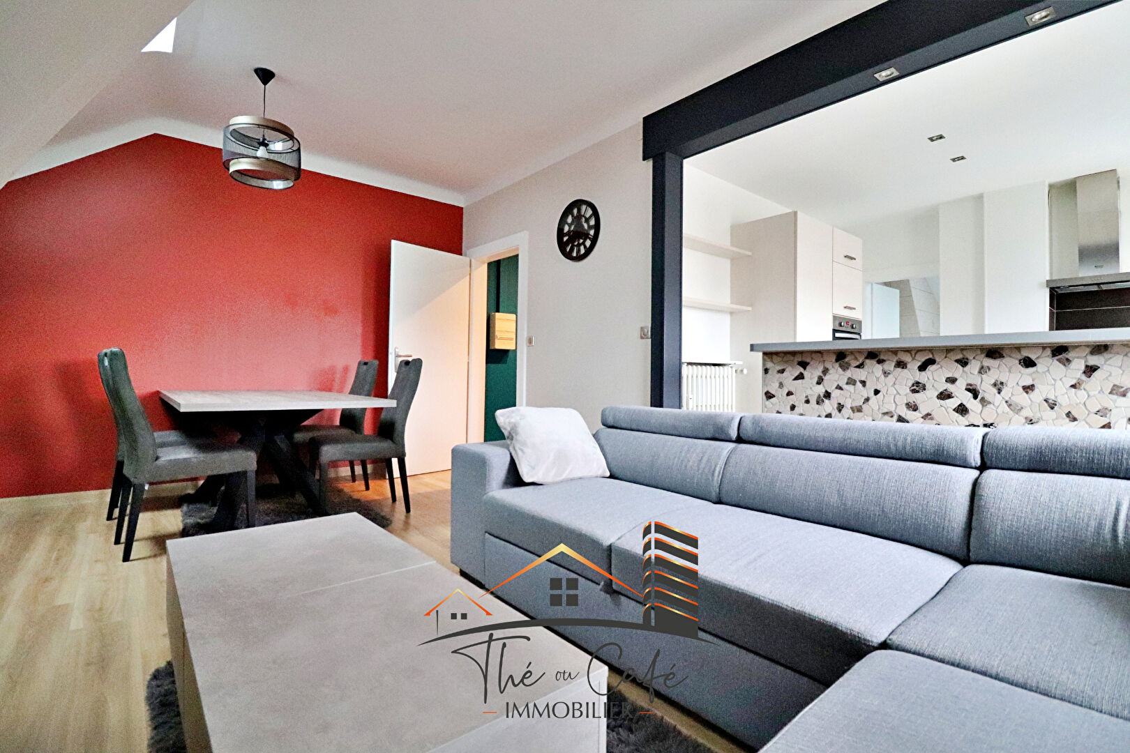 THIONVILLE QUARTIER MALGRANGE : F3 COSY AVEC VASTE GARAGE DOUBLE