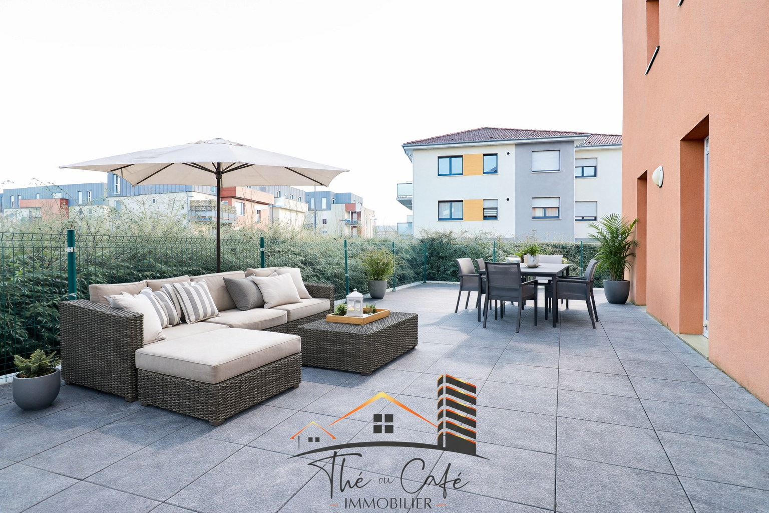 TERVILLE : F2 RECENT AVEC SUPERBE TERRASSE PRIVATIVE DE 52 M2 ET BOX