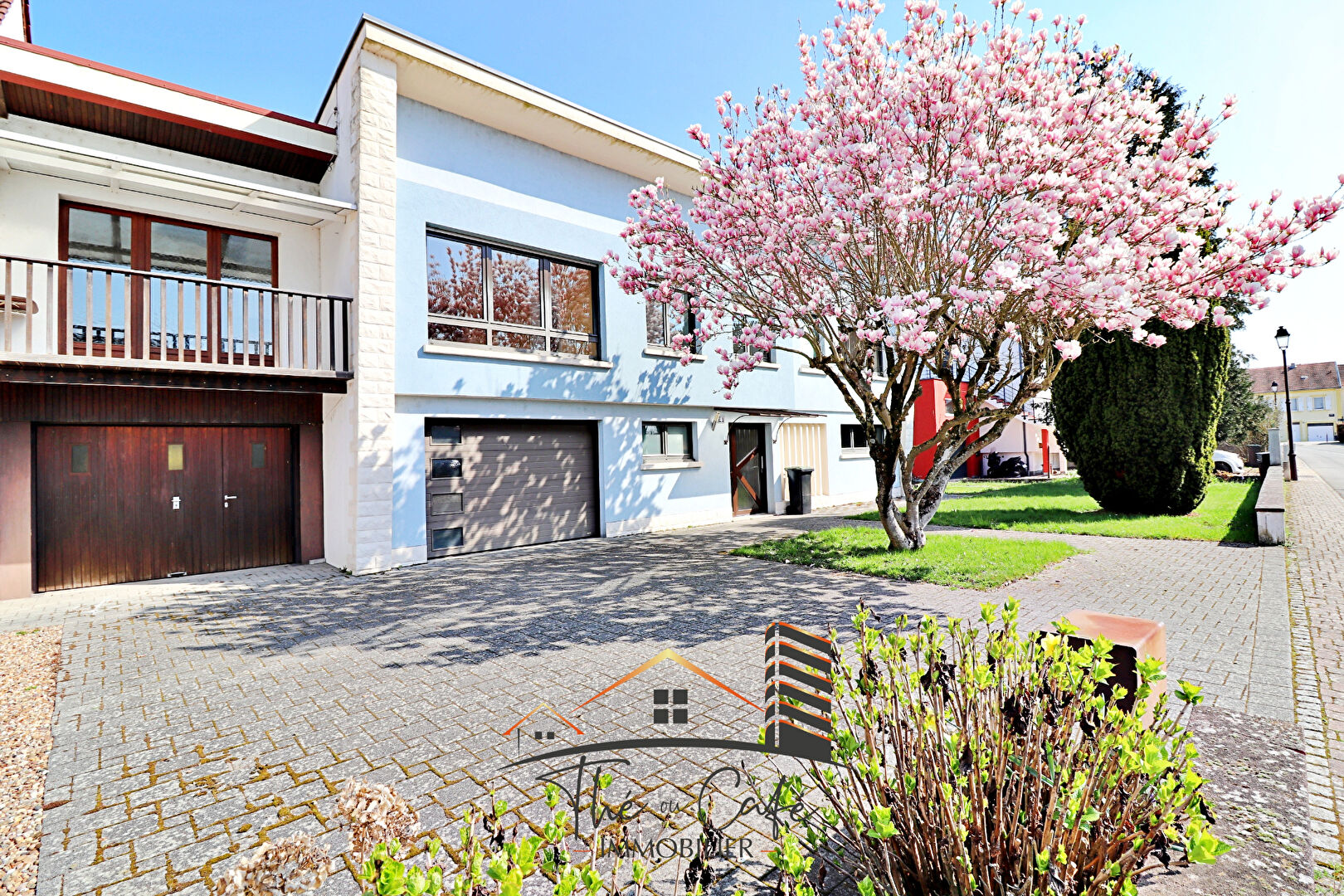 BASSE HAM : MAISON F8 EN PLEIN COEUR DU VILLAGE AVEC VASTE JARDIN